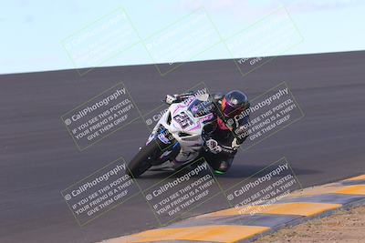 media/Sep-11-2022-SoCal Trackdays (Sun) [[81b7e951af]]/Bowl (820am)/